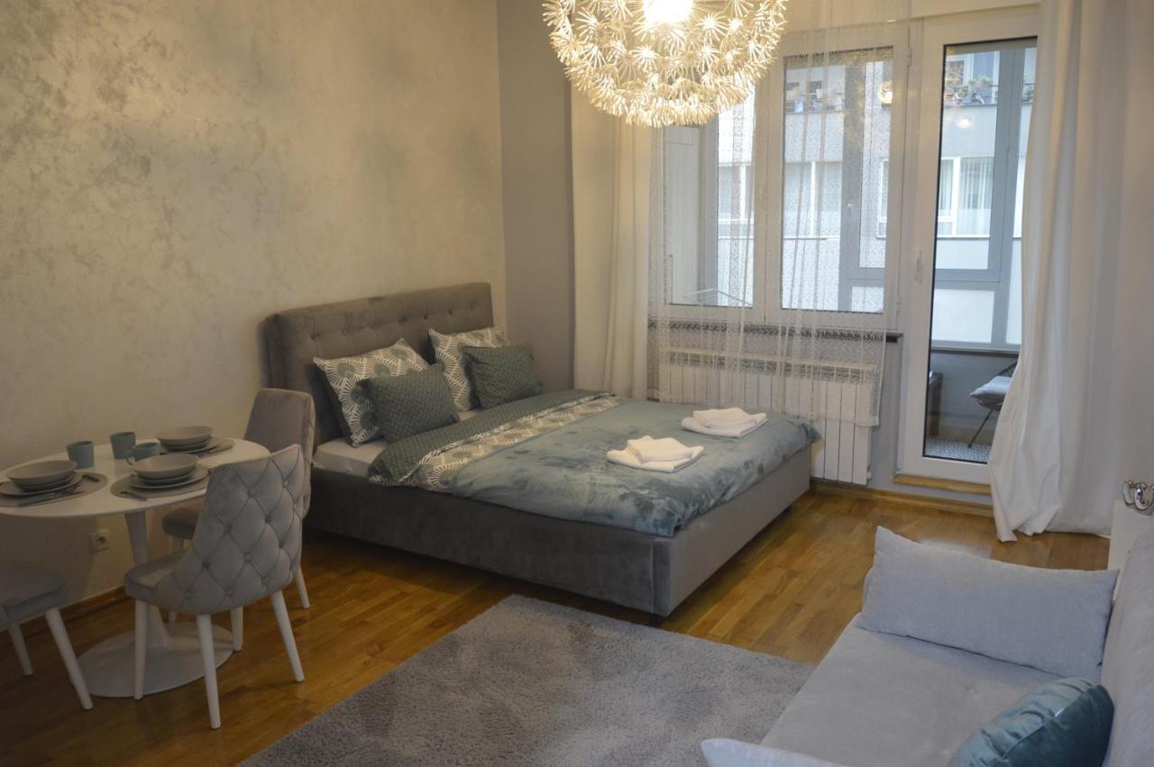 Teodora Lux Apartman Free Privat Parking Apartment Novi Sad Exterior photo