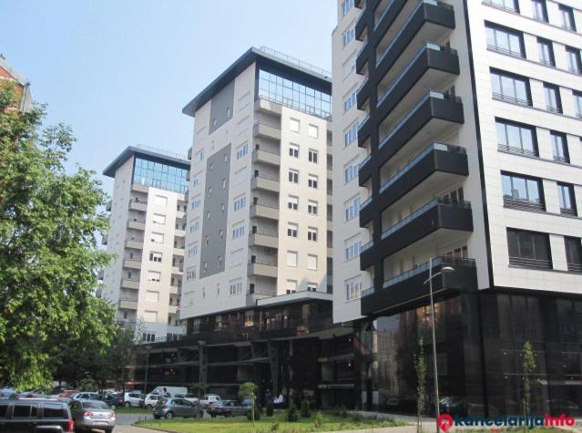 Teodora Lux Apartman Free Privat Parking Apartment Novi Sad Exterior photo